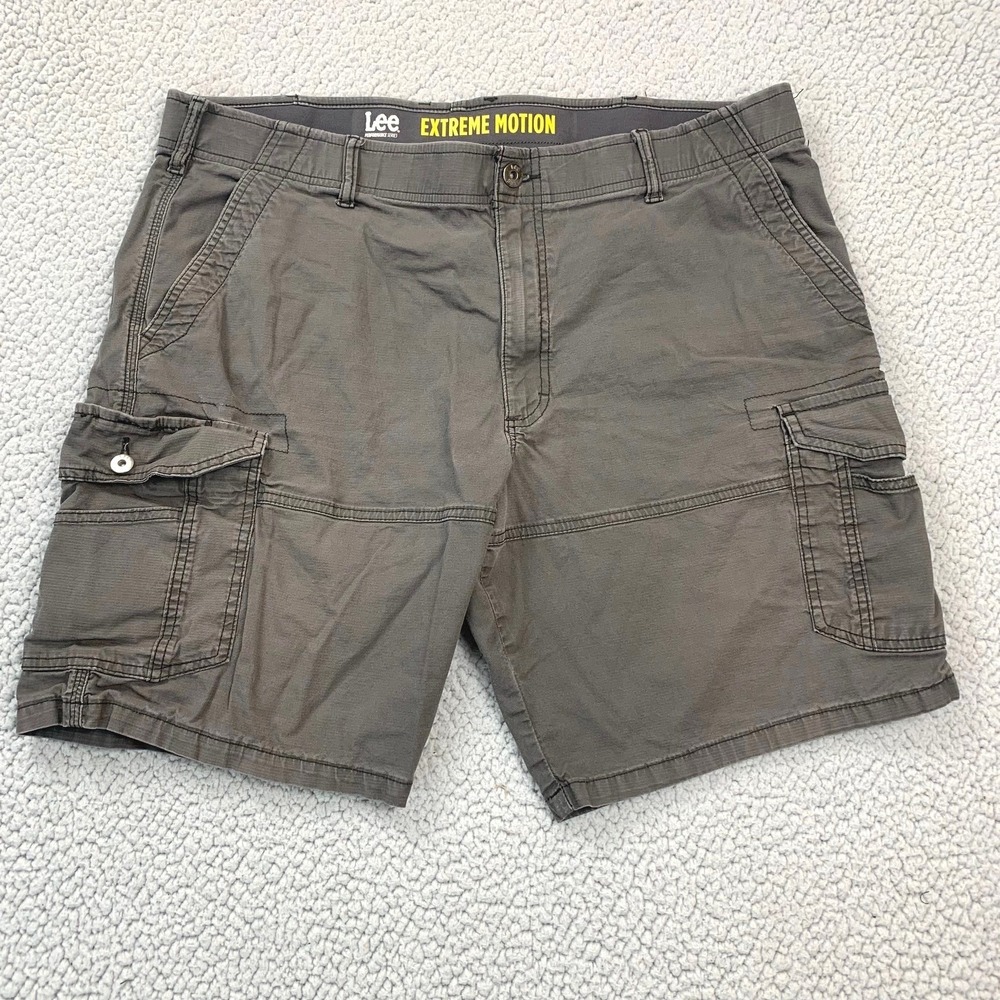 Lee Cargo‎ Shorts Mens 42 Gray Extreme Motion Performance Series Stretch